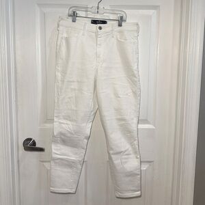 NEW Hollister White Jeans